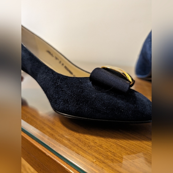 Vintage Bally Navy Blue Leather Heels Shoes Size: 5M - Picture 11 of 12